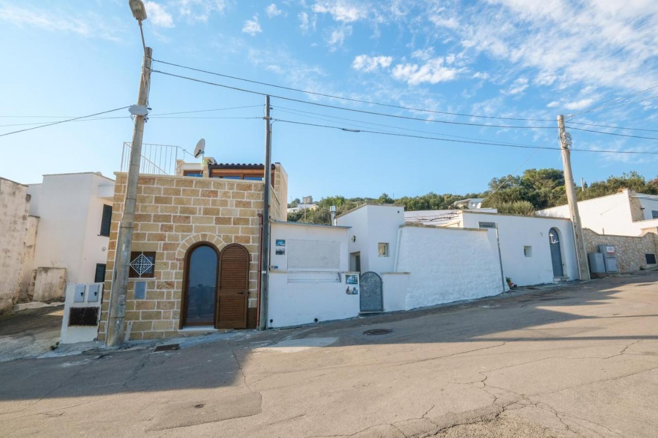 Una Torre Nel Mare Gagliano del Capo Bagian luar foto